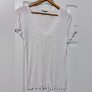 Zara White Ribbed V-Neck Soft Tee